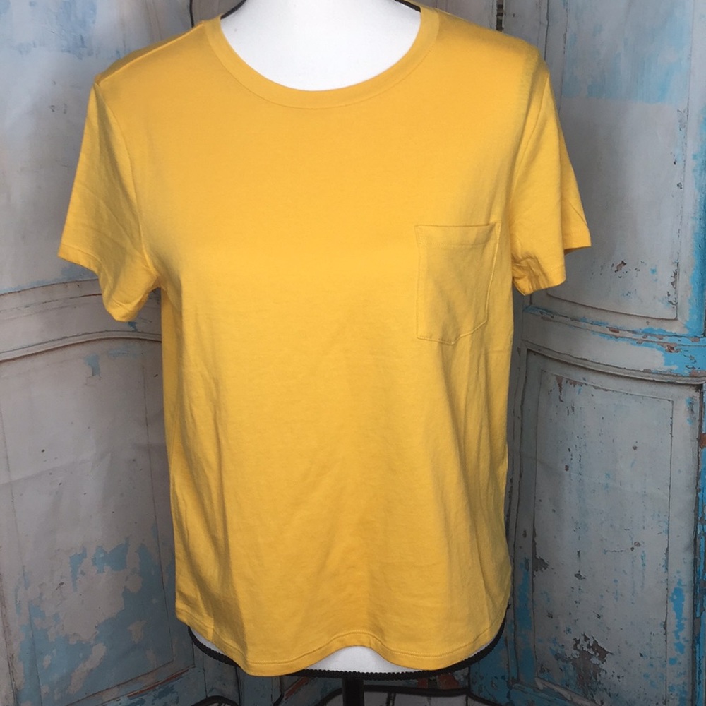 BP.  Nordstrom plain yellow t-shirt soft fabric
